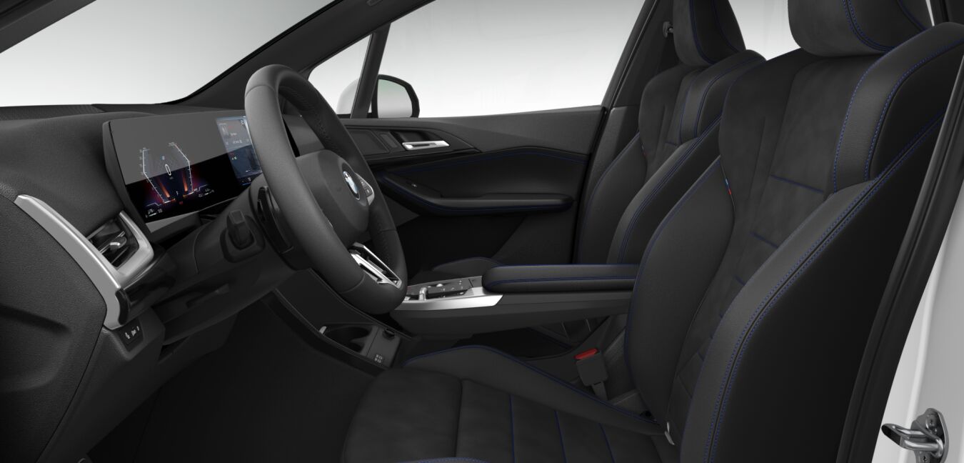 BMW BMW 2er im Innenraum seitlich BMW BMW 2er im Innenraum seitlich
