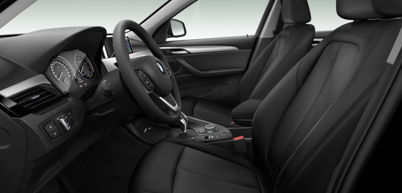BMW BMW X im Innenraum seitlich