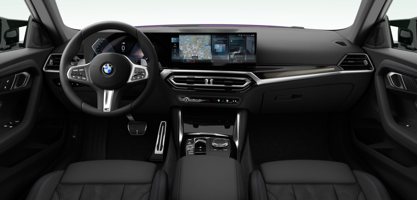 BMW BMW 2er im Innenraum von vorne