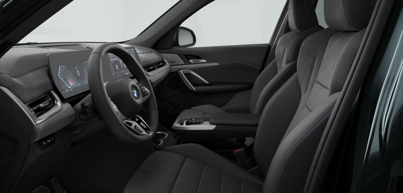 BMW BMW X im Innenraum seitlich
