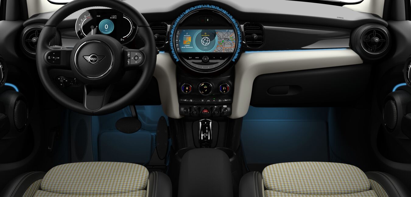 MINI MINI 5-Türer im Innenraum von vorne MINI MINI 5-Türer im Innenraum von vorne