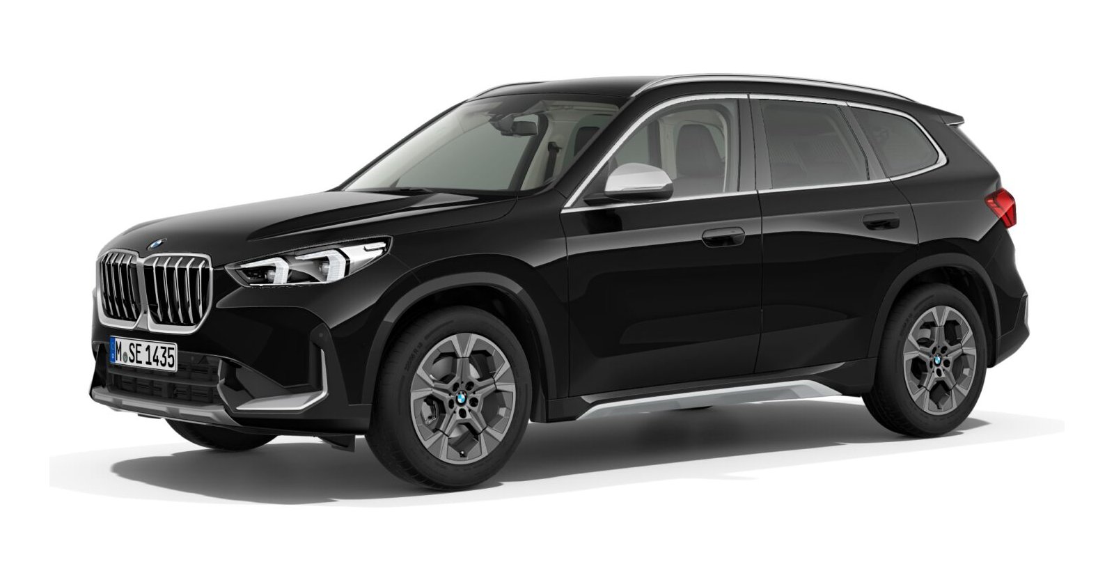 BMW BMW X in Schwarz von vorne