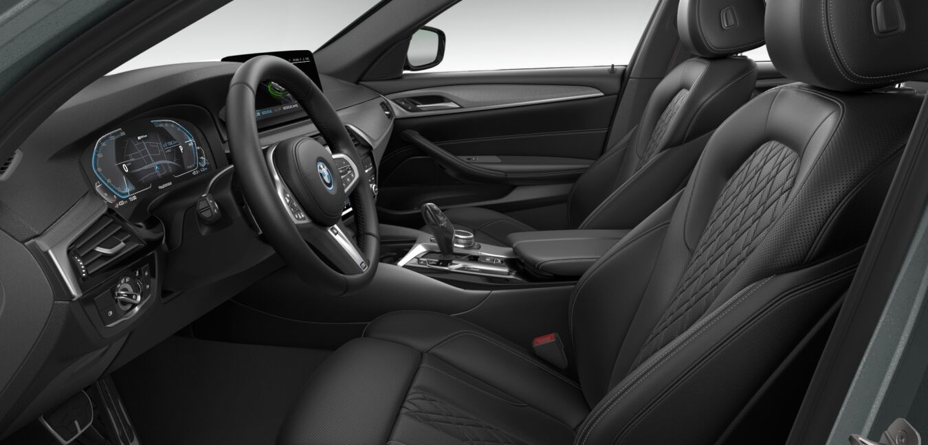 BMW BMW 5er im Innenraum seitlich