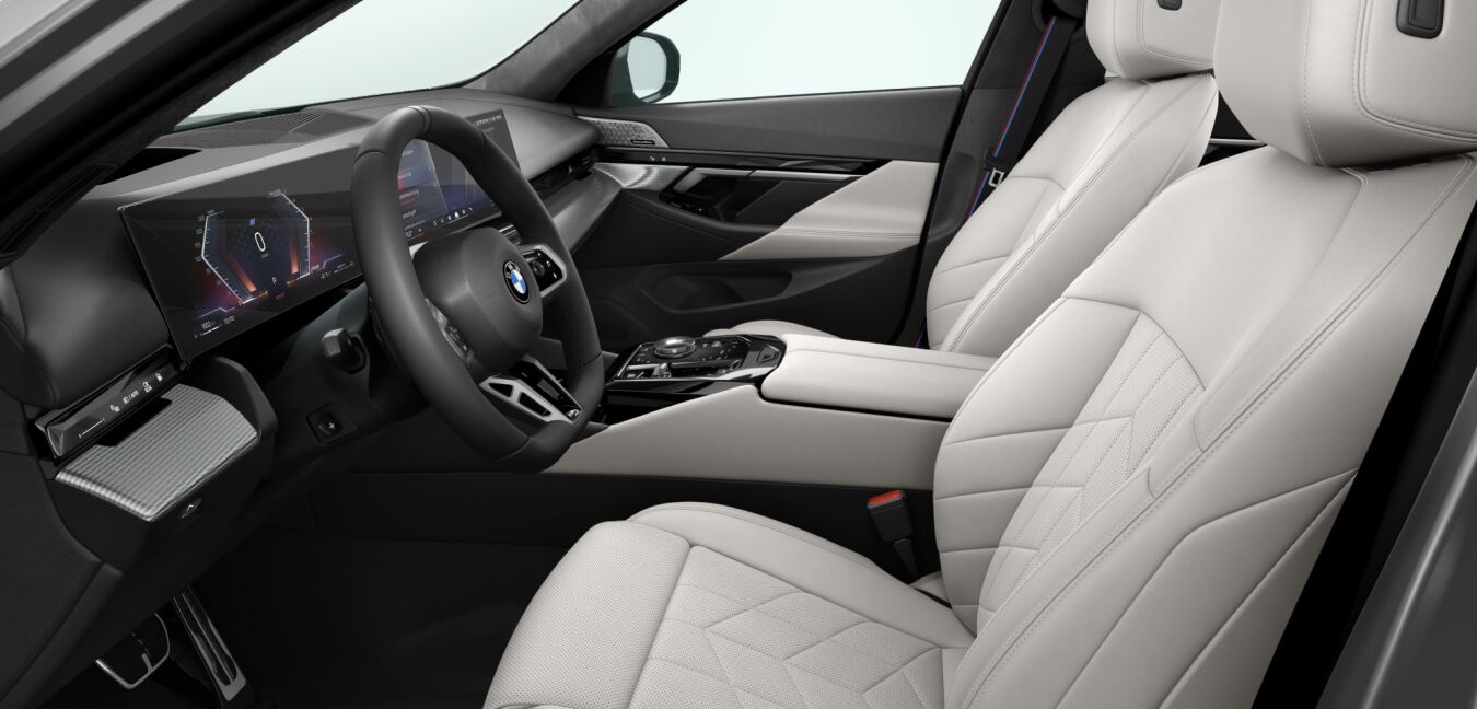BMW BMW 5er im Innenraum seitlich BMW BMW 5er im Innenraum seitlich