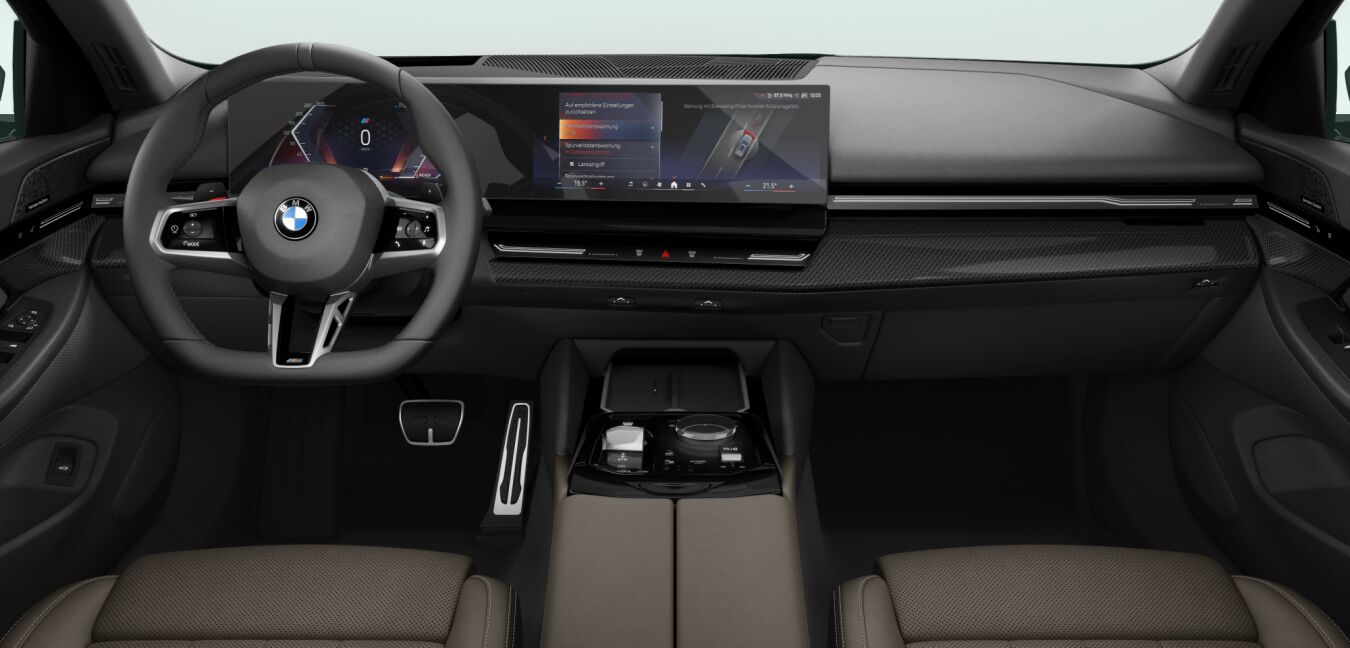 BMW BMW 5er im Innenraum von vorne BMW BMW 5er im Innenraum von vorne