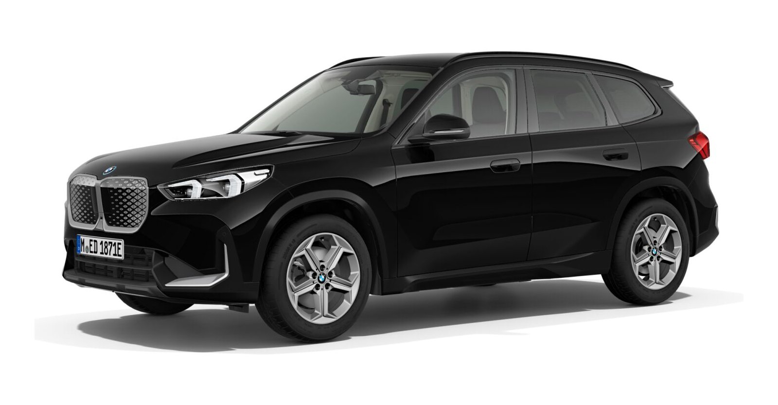 BMW iX1 eDrive20 in Schwarz von vorne BMW iX1 eDrive20 in Schwarz von vorne