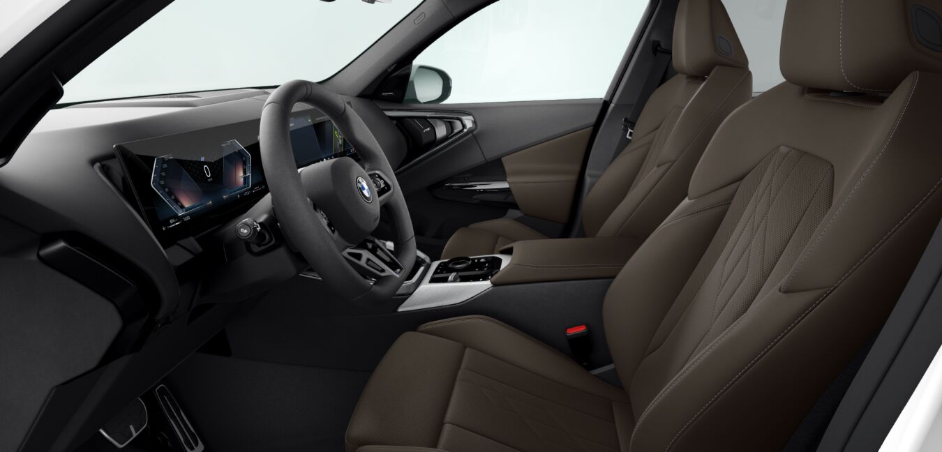 BMW BMW X im Innenraum seitlich