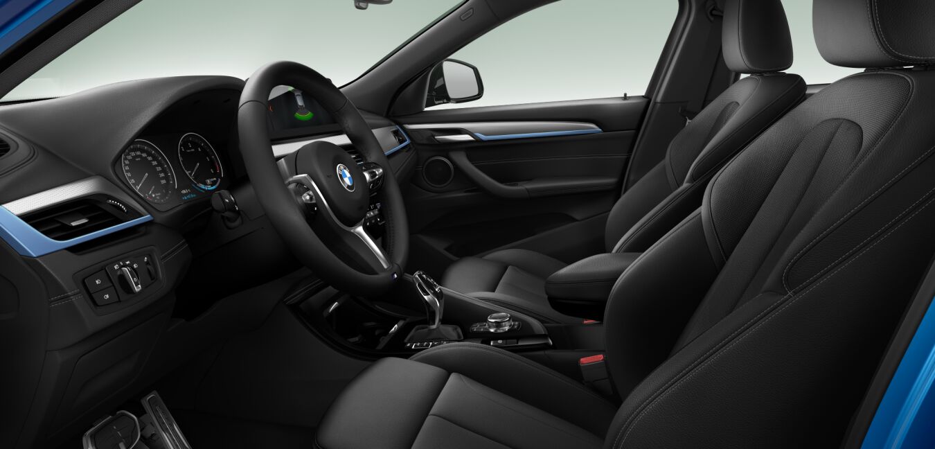 BMW BMW X im Innenraum seitlich BMW BMW X im Innenraum seitlich