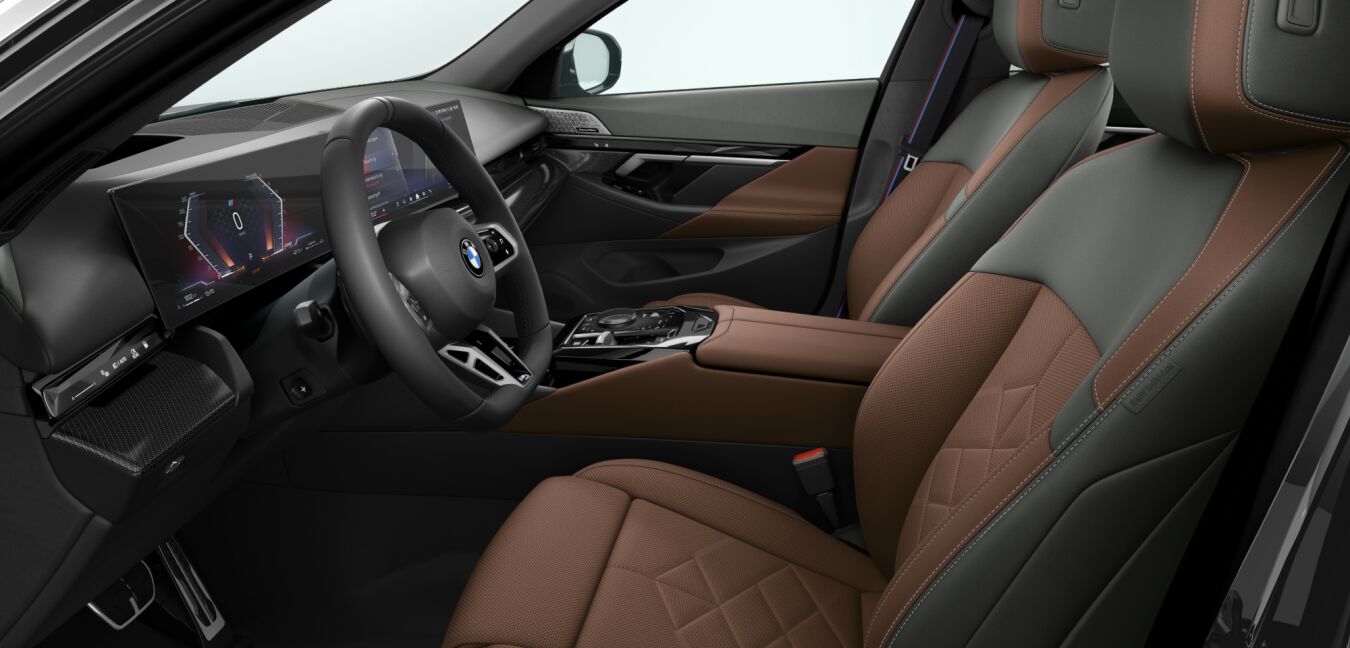 BMW BMW 5er im Innenraum seitlich BMW BMW 5er im Innenraum seitlich