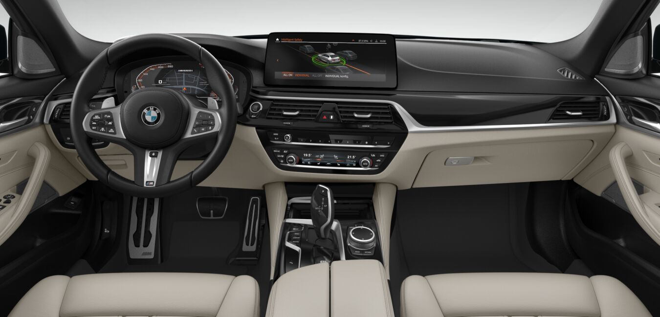BMW BMW 5er im Innenraum von vorne BMW BMW 5er im Innenraum von vorne