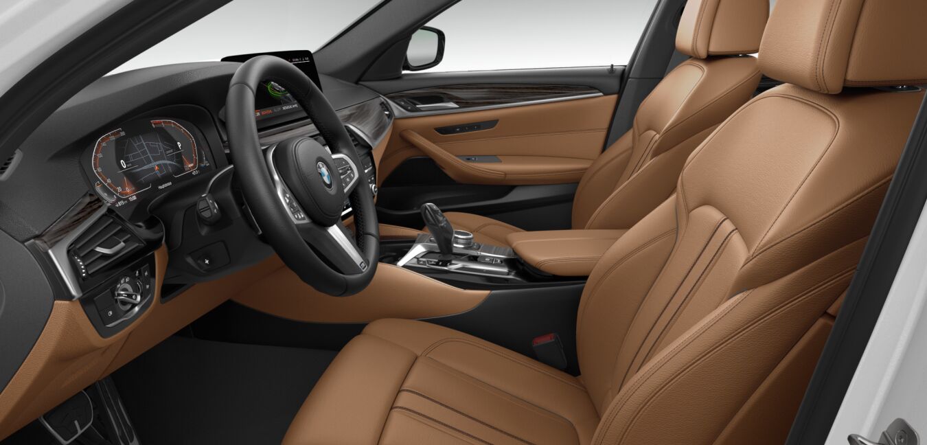 BMW BMW 5er im Innenraum seitlich