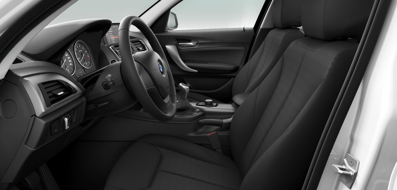 BMW BMW 1er im Innenraum seitlich BMW BMW 1er im Innenraum seitlich