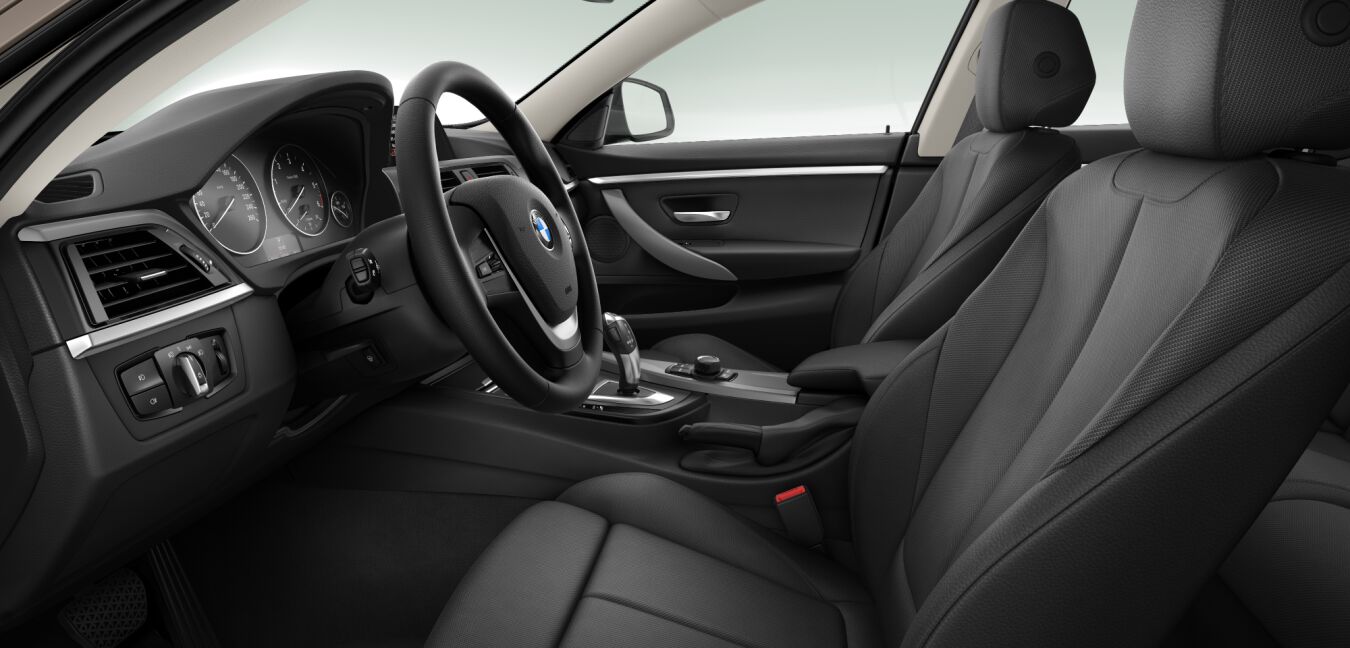 BMW BMW 4er im Innenraum seitlich BMW BMW 4er im Innenraum seitlich