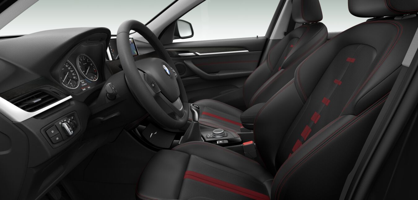 BMW BMW X im Innenraum seitlich BMW BMW X im Innenraum seitlich
