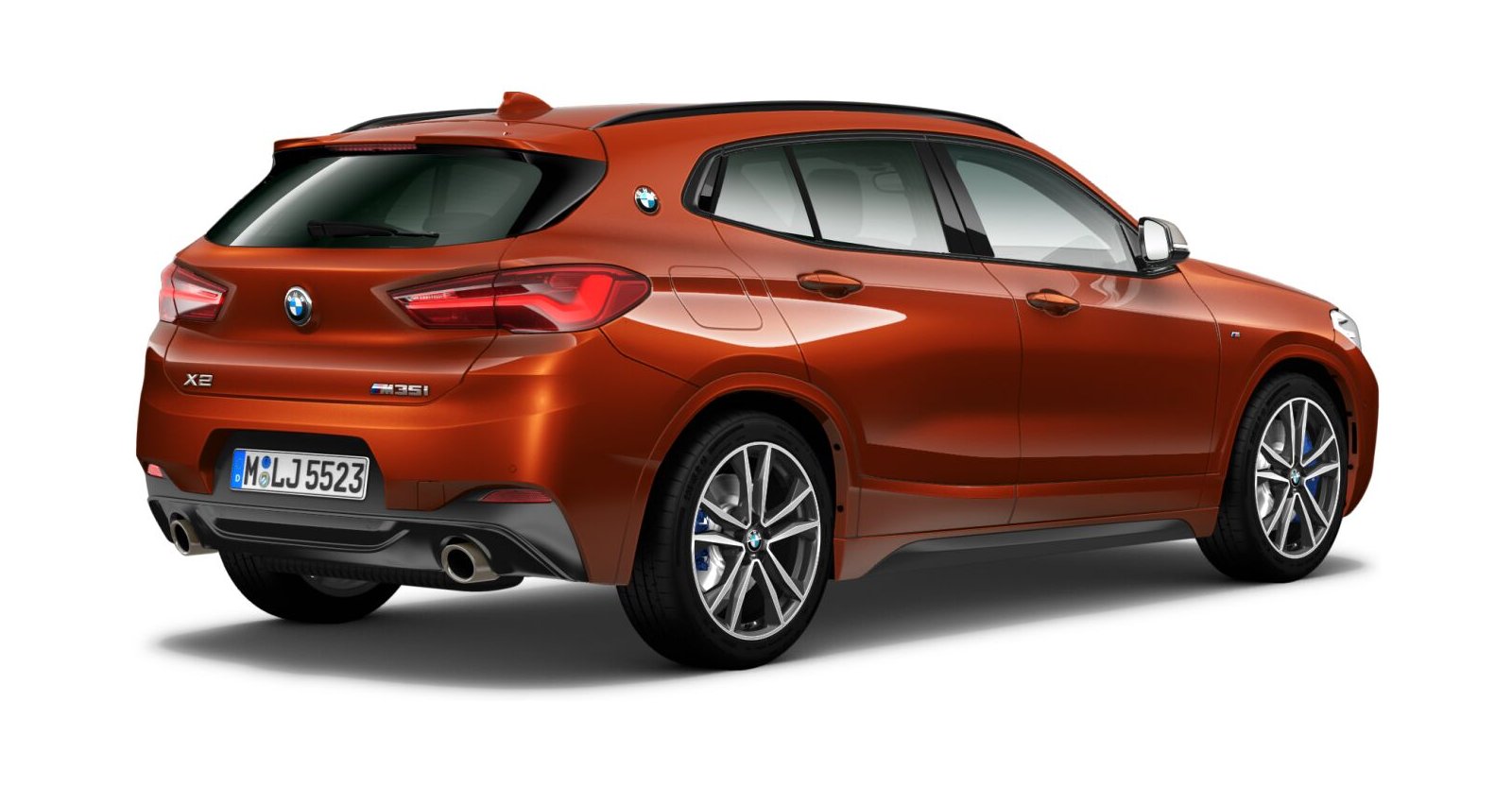 BMW BMW X in Orange von hinten