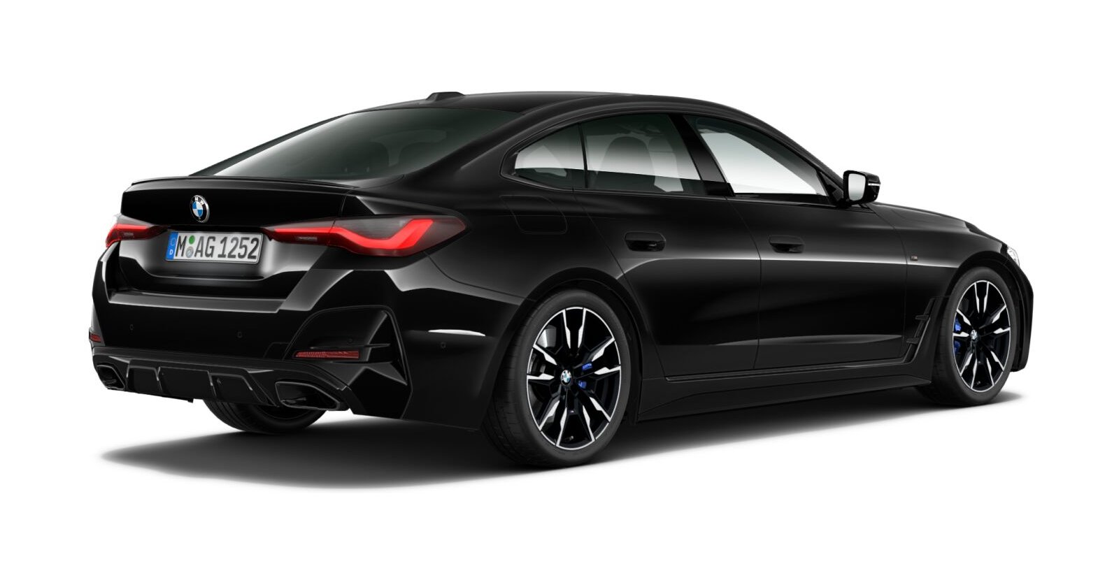 BMW BMW 4er in Schwarz von hinten