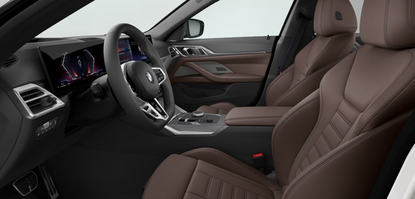 BMW BMW 4er im Innenraum seitlich BMW BMW 4er im Innenraum seitlich