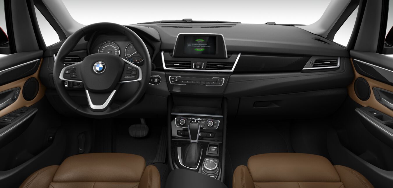 BMW BMW 2er im Innenraum von vorne BMW BMW 2er im Innenraum von vorne