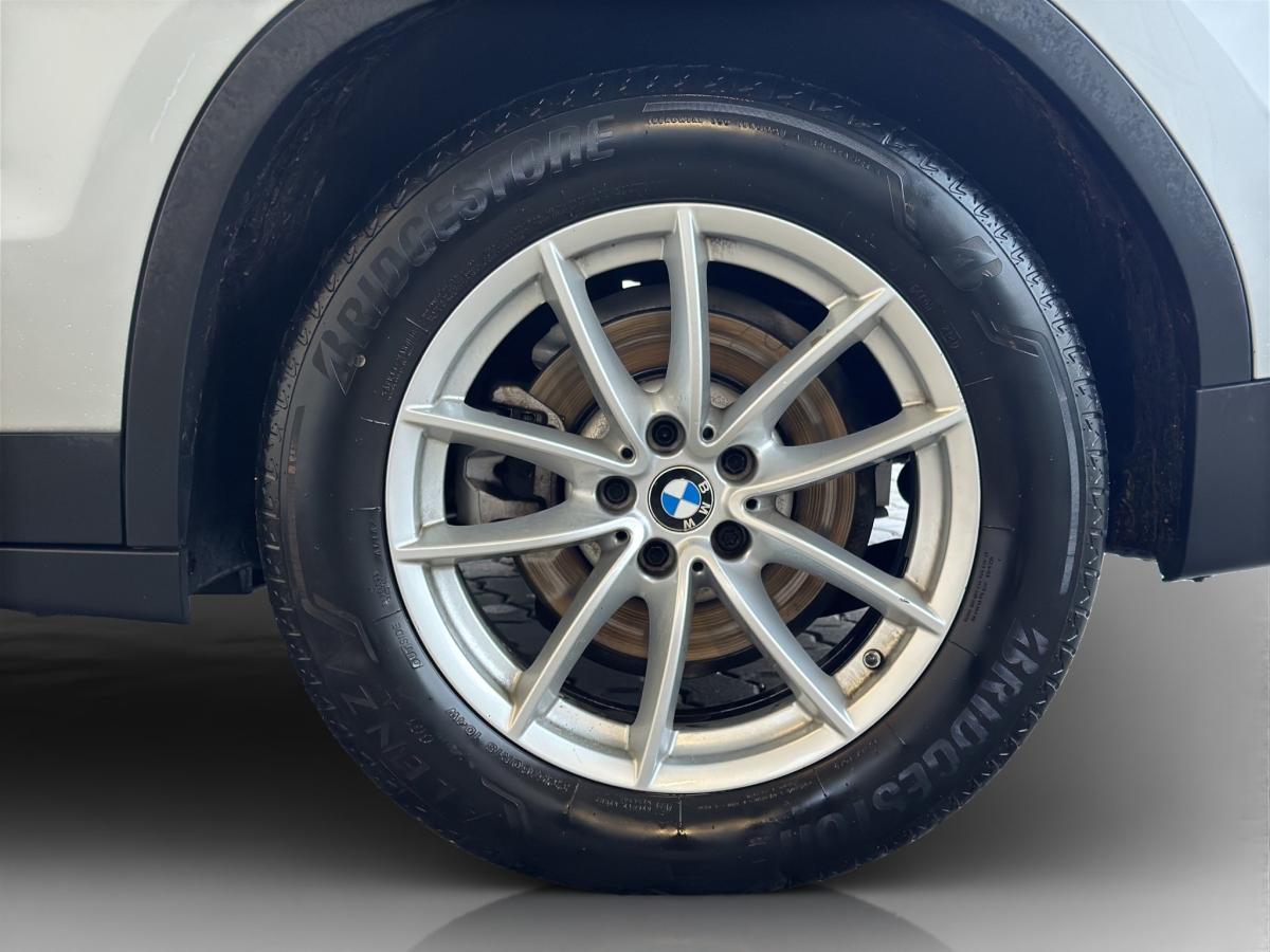 Originalaufnahme des Fahrzeugs Originalaufnahme des Fahrzeugs