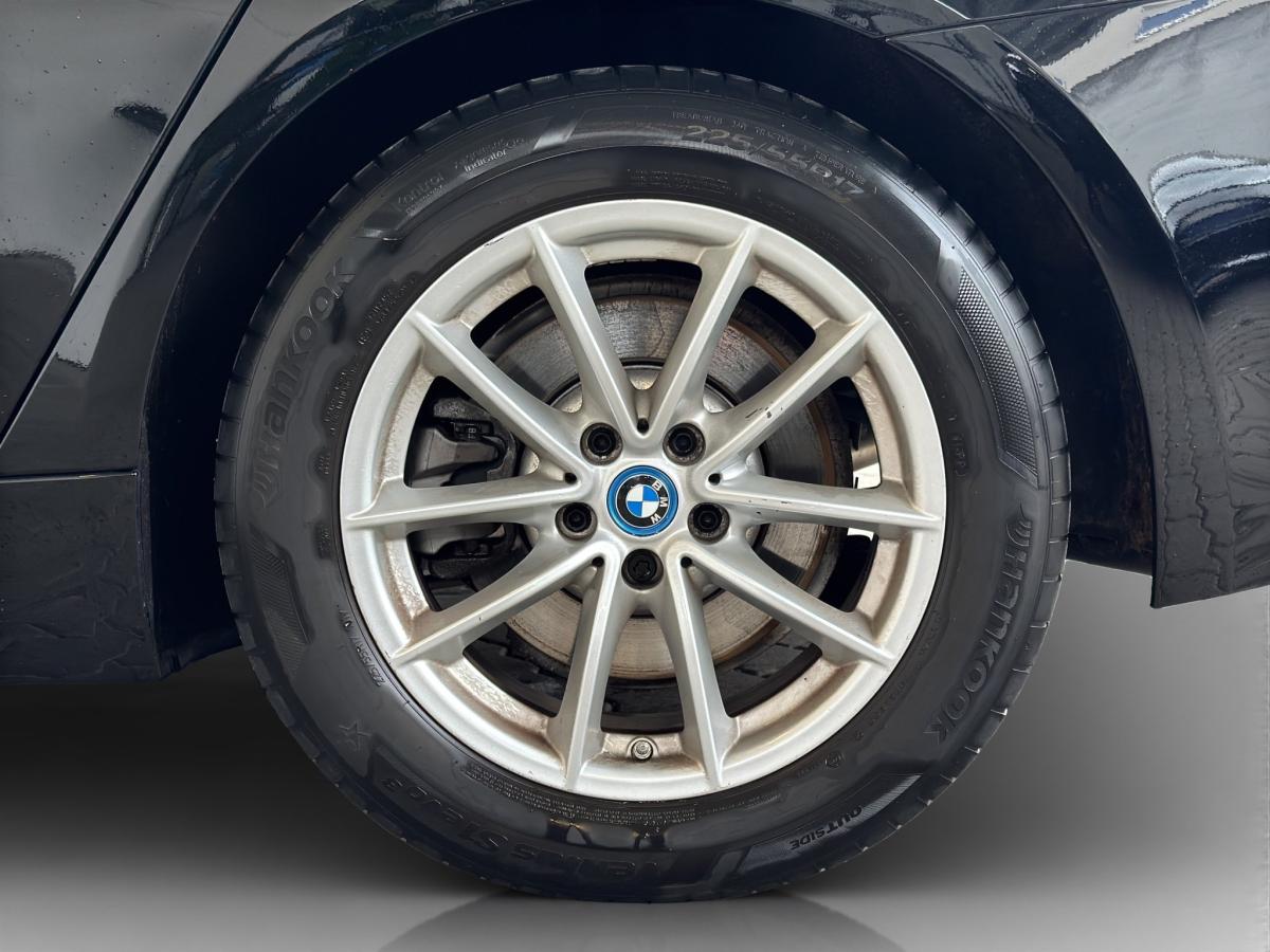 Originalaufnahme des Fahrzeugs Originalaufnahme des Fahrzeugs