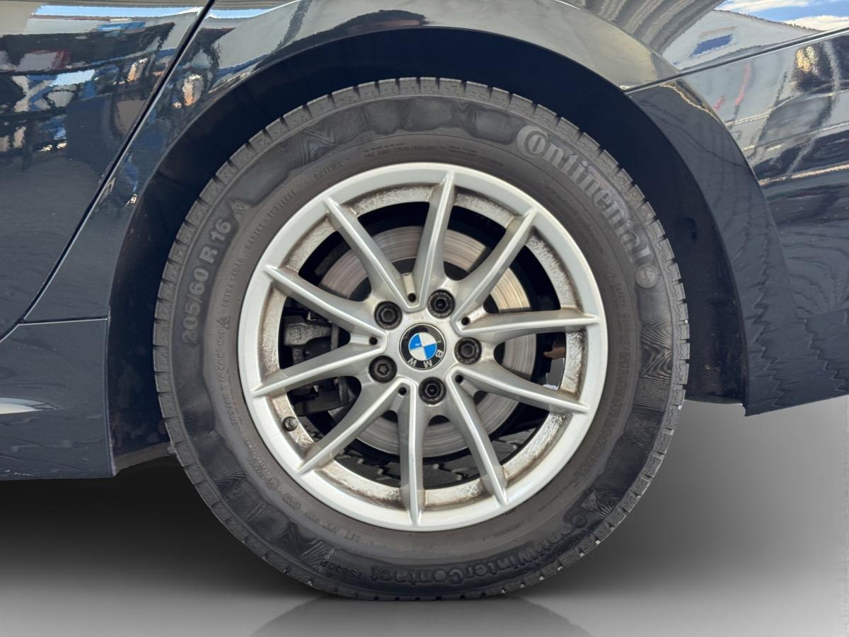 Originalaufnahme des Fahrzeugs Originalaufnahme des Fahrzeugs