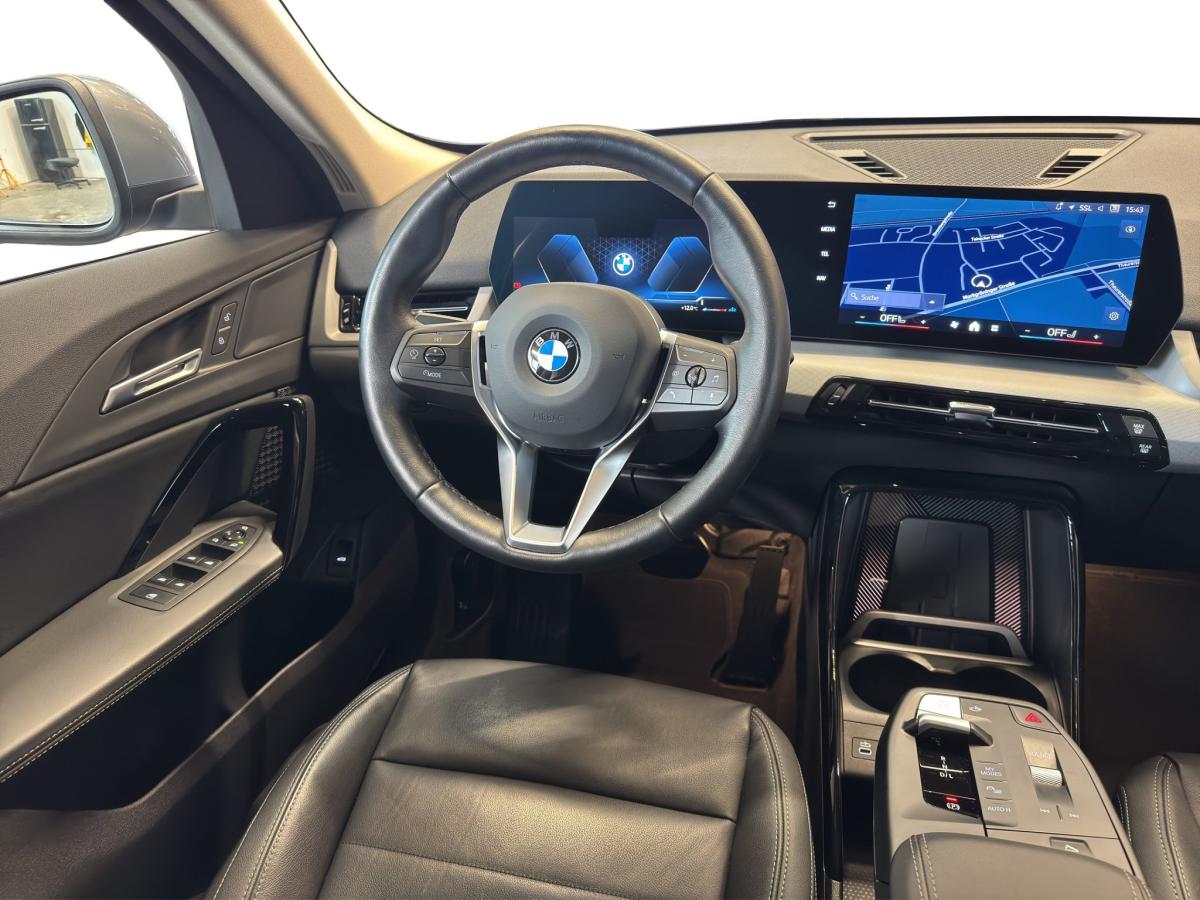 BMW X2 sDrive20d im Innenraum