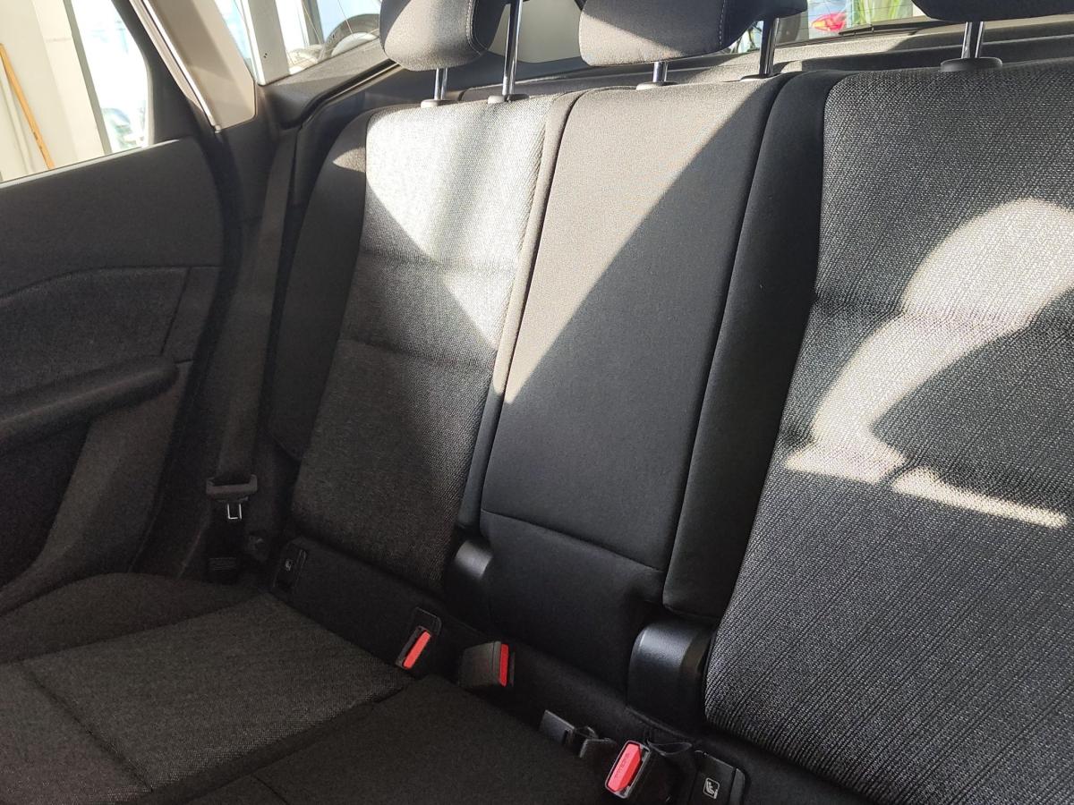 BMW 220i Active Tourer im Innenraum