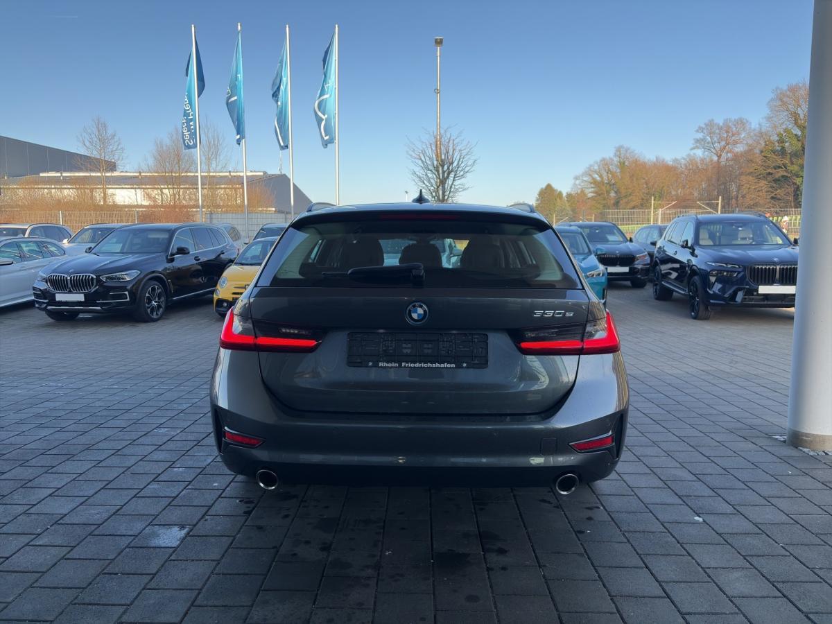 Originalaufnahme des Fahrzeugs Originalaufnahme des Fahrzeugs