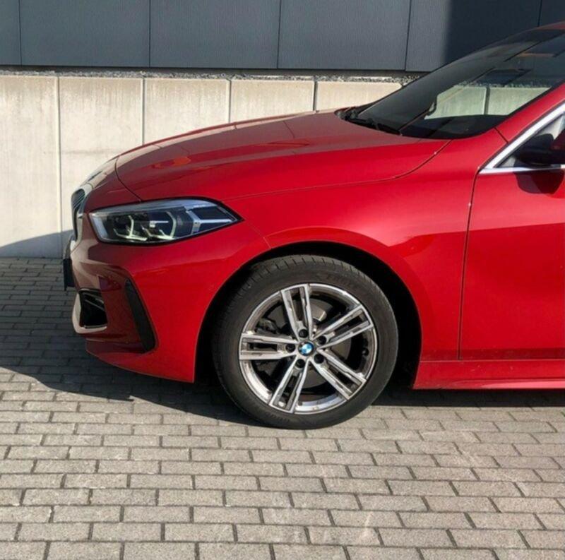 Originalaufnahme des Fahrzeugs Originalaufnahme des Fahrzeugs