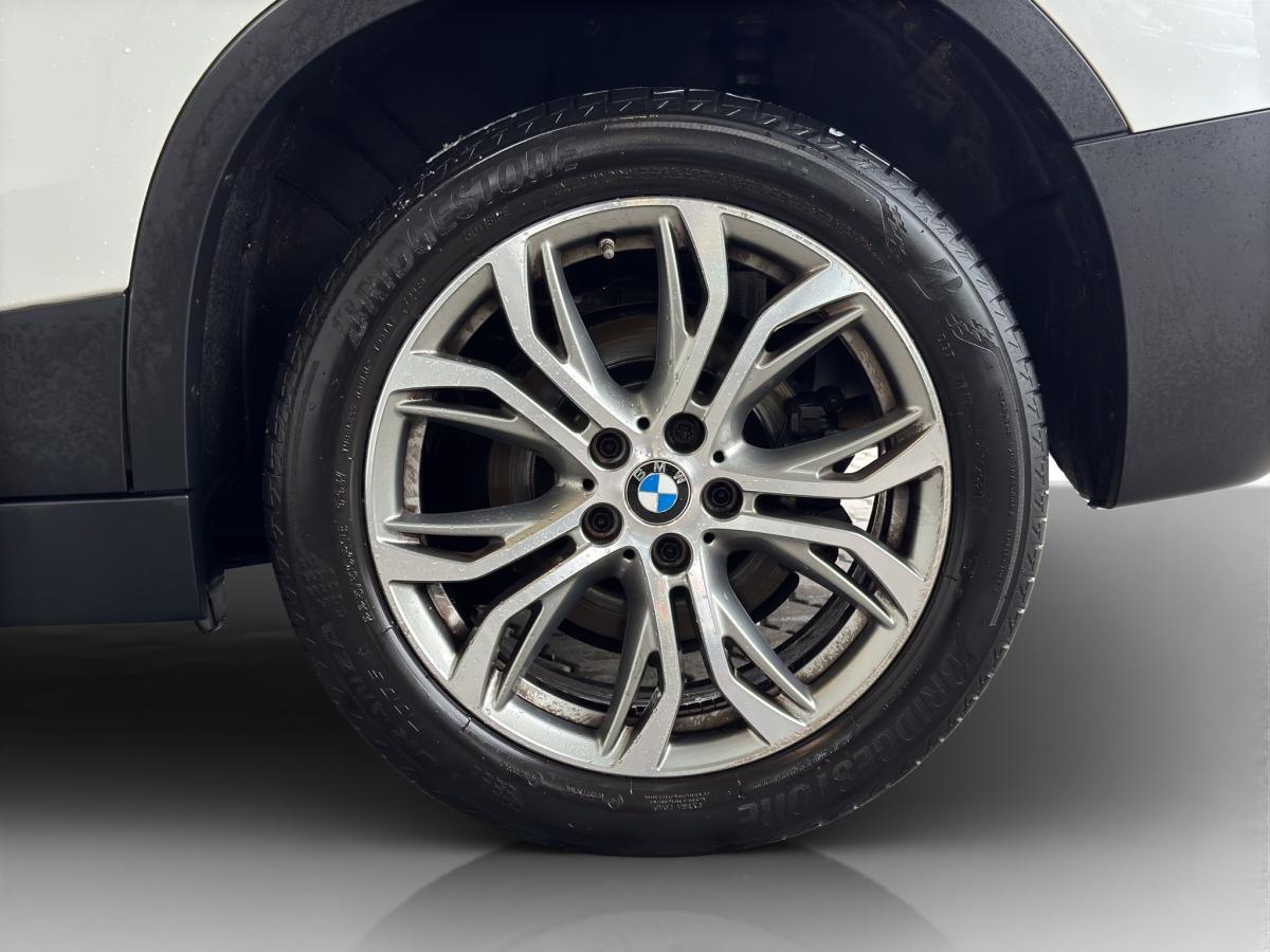 Originalaufnahme des Fahrzeugs Originalaufnahme des Fahrzeugs