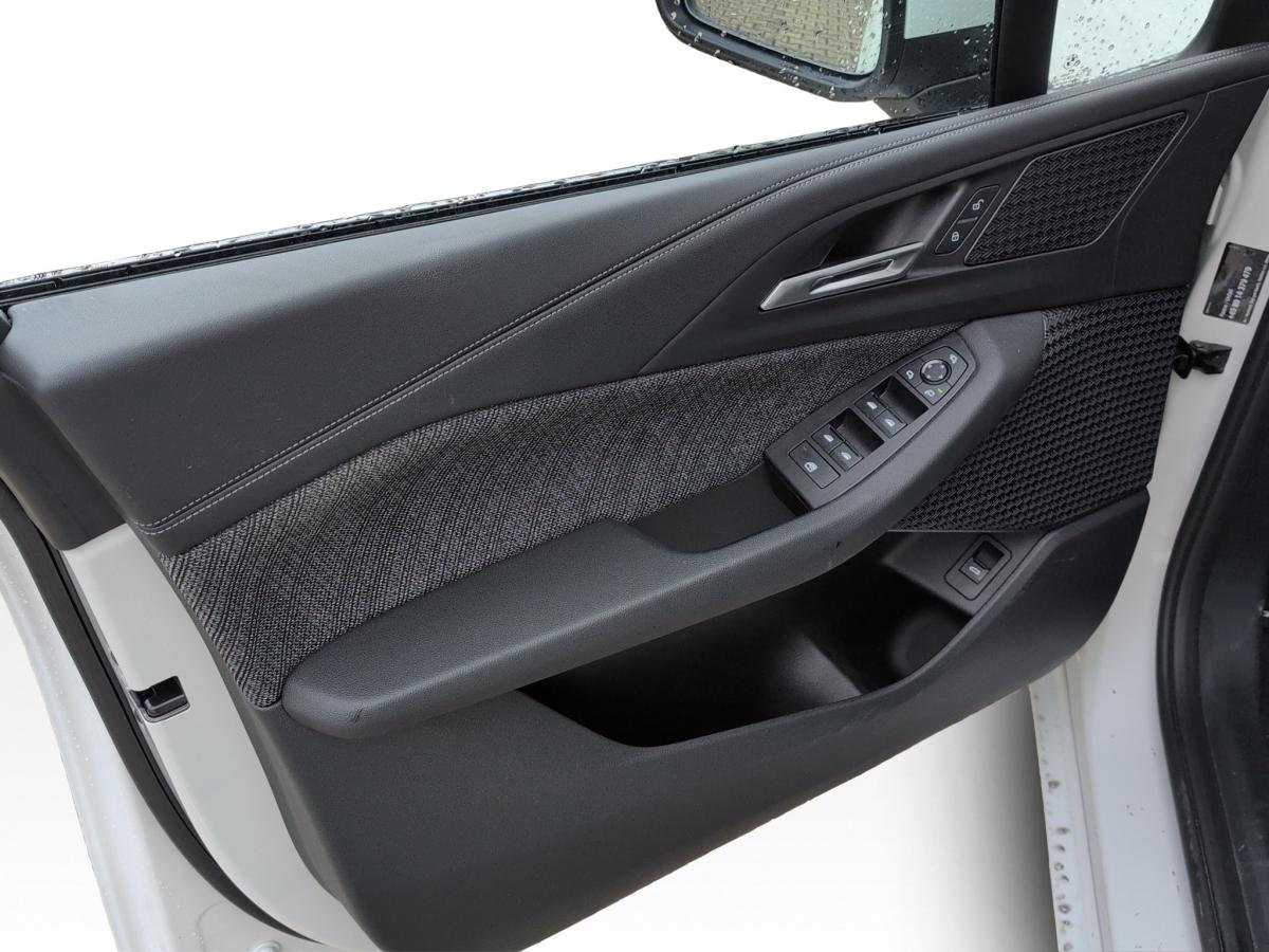BMW 220i Active Tourer im Innenraum