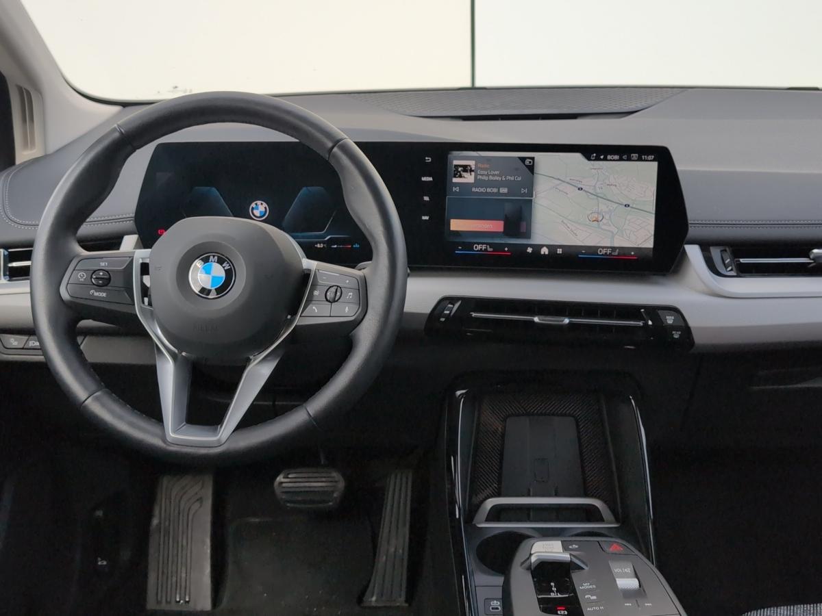 BMW 220i Active Tourer im Innenraum