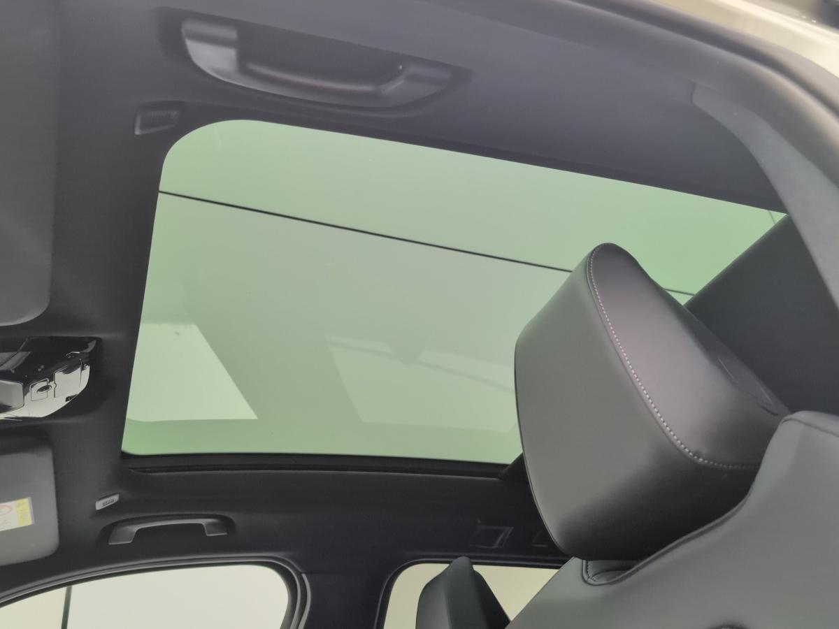 Originalaufnahme des Fahrzeugs Originalaufnahme des Fahrzeugs