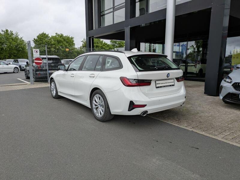 Originalaufnahme des Fahrzeugs Originalaufnahme des Fahrzeugs