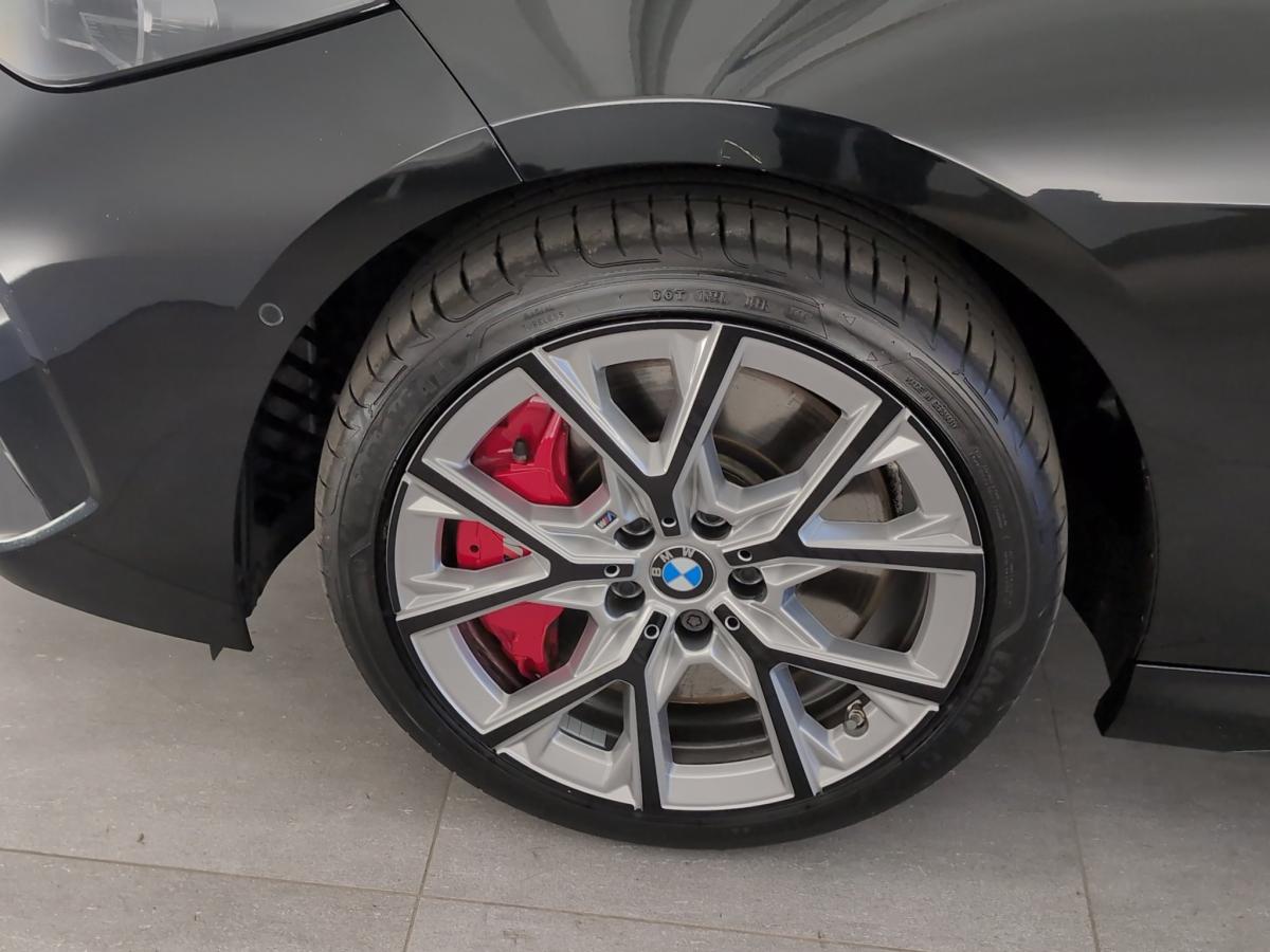 Originalaufnahme des Fahrzeugs Originalaufnahme des Fahrzeugs