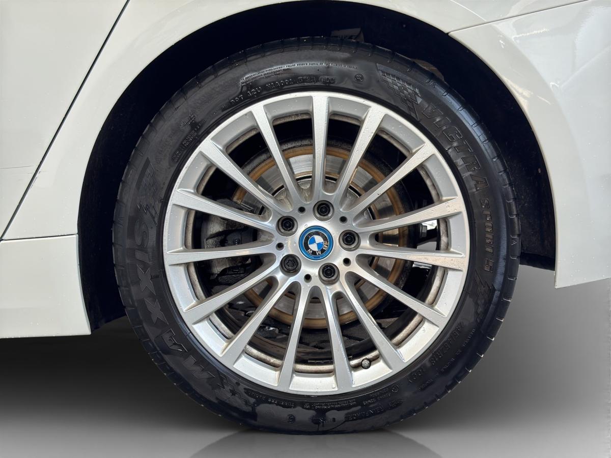 Originalaufnahme des Fahrzeugs Originalaufnahme des Fahrzeugs