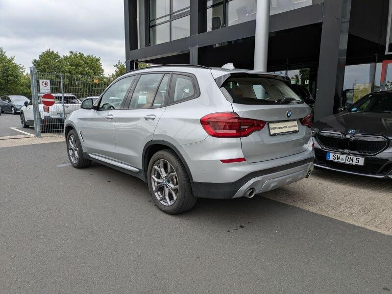 Originalaufnahme des Fahrzeugs Originalaufnahme des Fahrzeugs