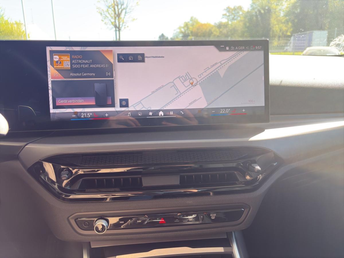 BMW 318i Limousine im Innenraum