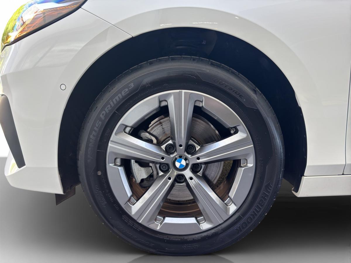 Originalaufnahme des Fahrzeugs Originalaufnahme des Fahrzeugs