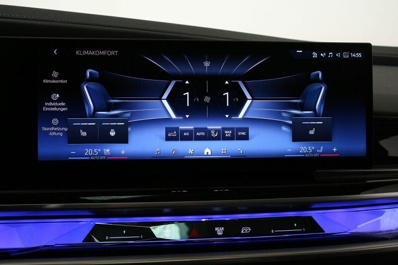 BMW 740d xDrive Limousine im Innenraum