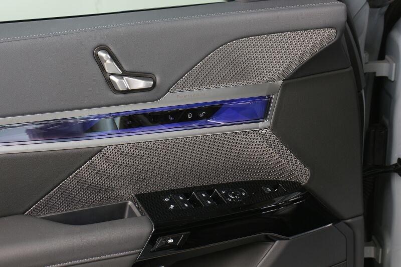 BMW 740d xDrive Limousine im Innenraum