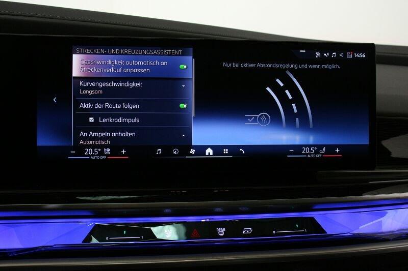 BMW 740d xDrive Limousine im Innenraum