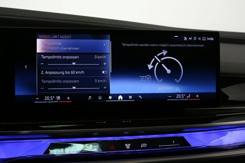BMW 740d xDrive Limousine im Innenraum