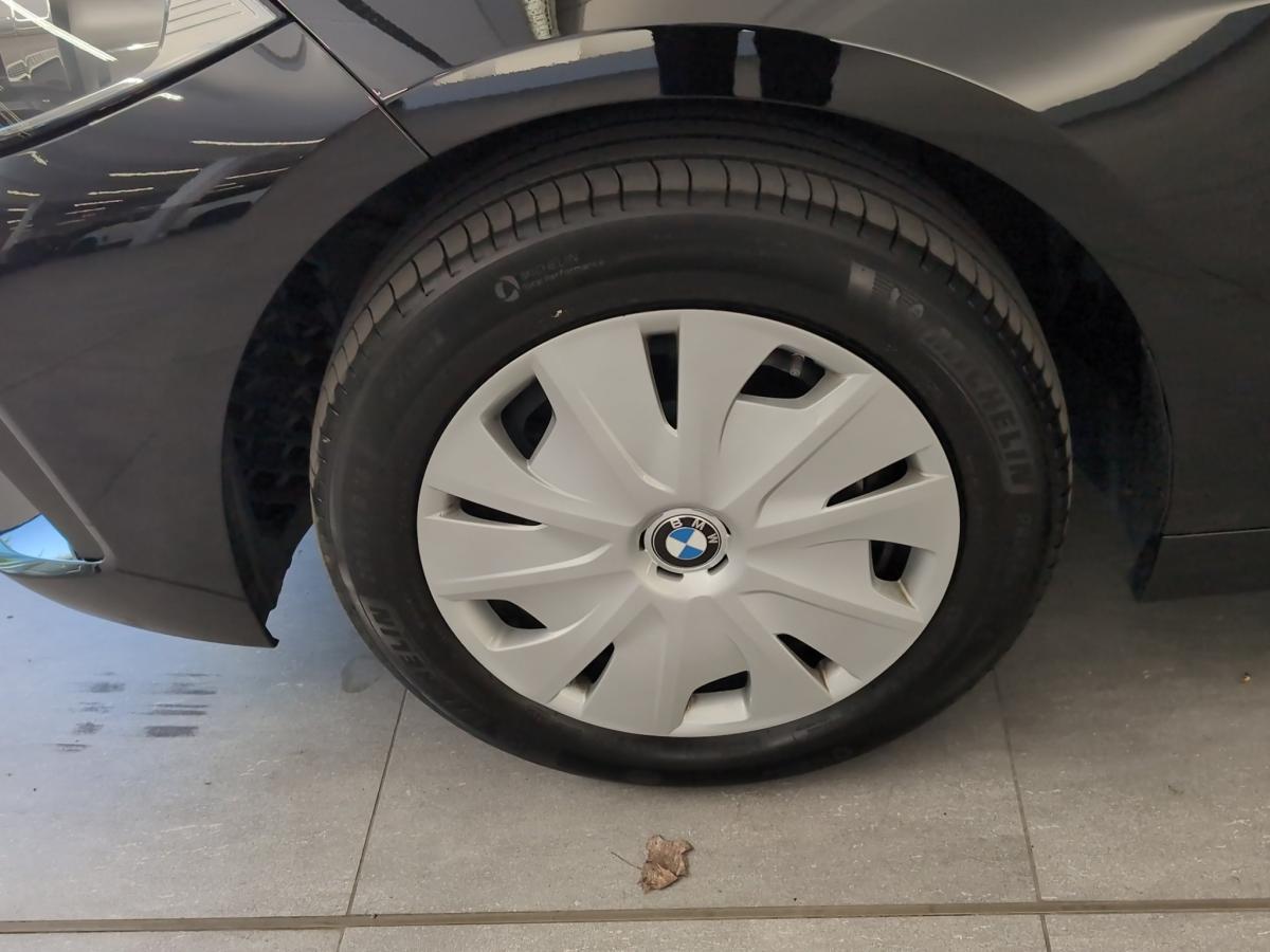 Originalaufnahme des Fahrzeugs Originalaufnahme des Fahrzeugs