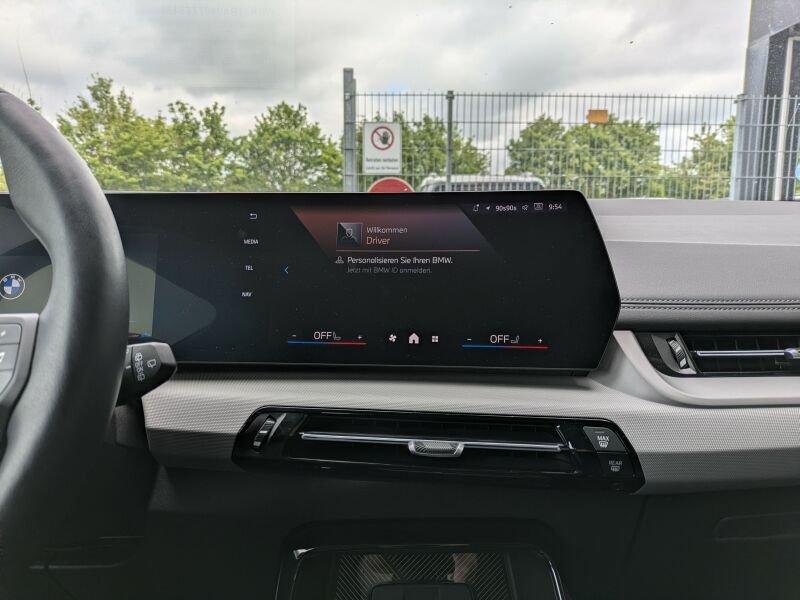 BMW 220i Active Tourer im Innenraum