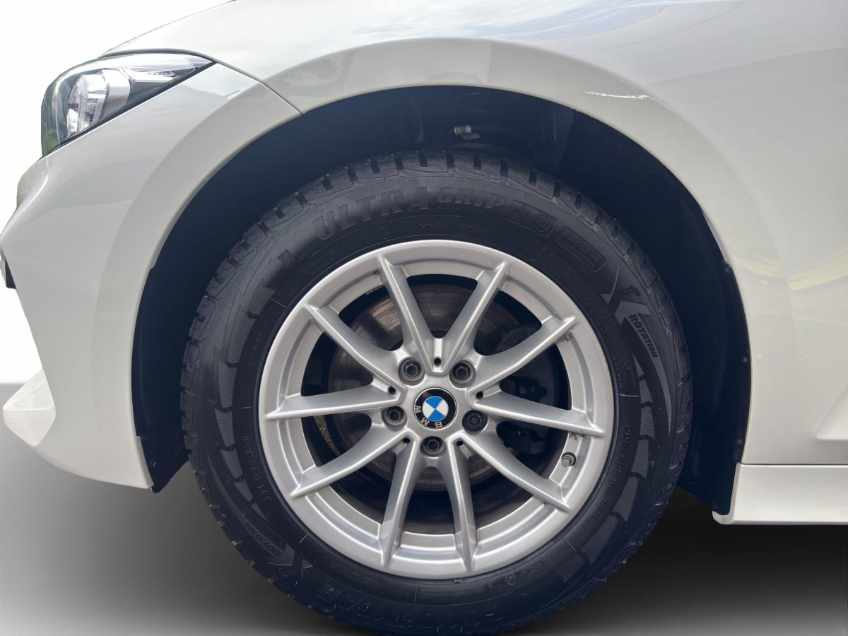 Originalaufnahme des Fahrzeugs Originalaufnahme des Fahrzeugs