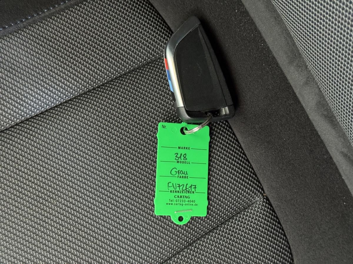 Originalaufnahme des Fahrzeugs Originalaufnahme des Fahrzeugs