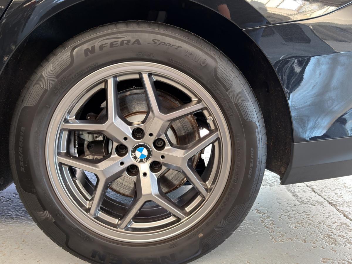 Originalaufnahme des Fahrzeugs Originalaufnahme des Fahrzeugs
