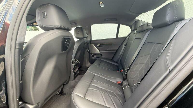 BMW 520d Limousine im Innenraum