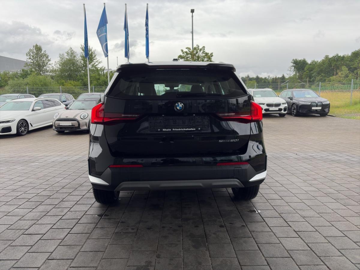 Originalaufnahme des Fahrzeugs Originalaufnahme des Fahrzeugs